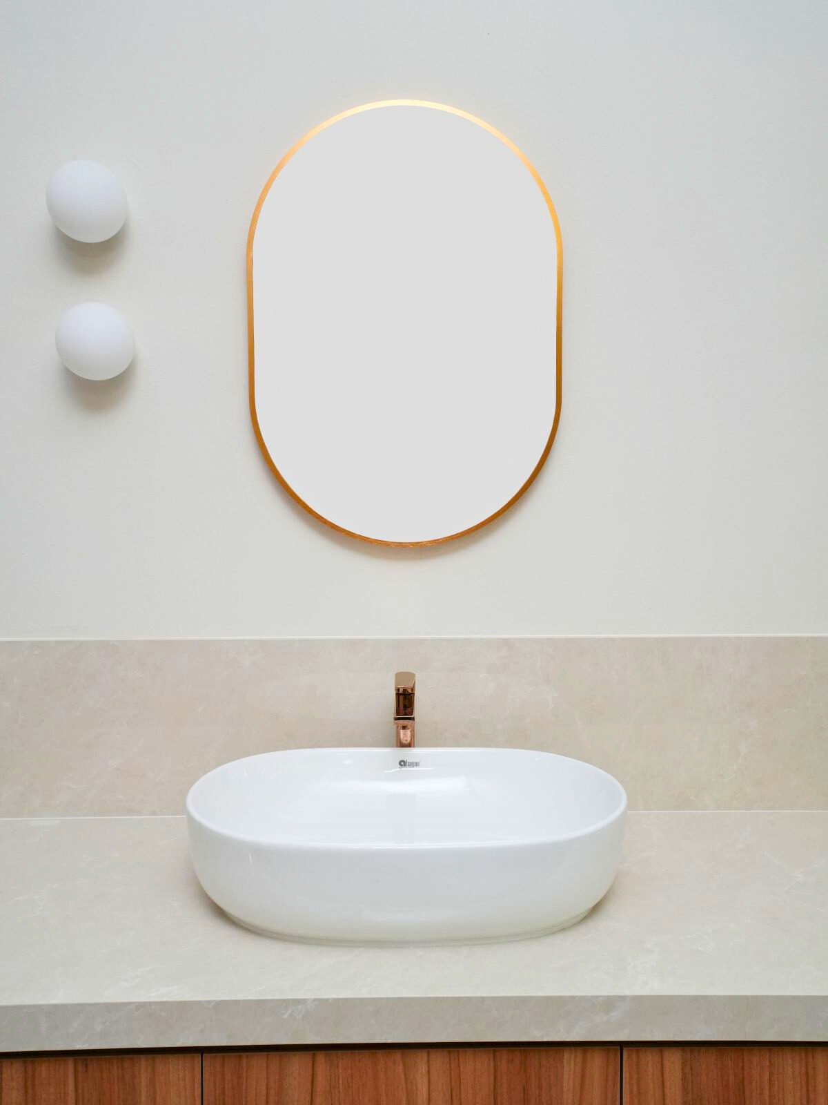 The Glow Station by Red Studio v6